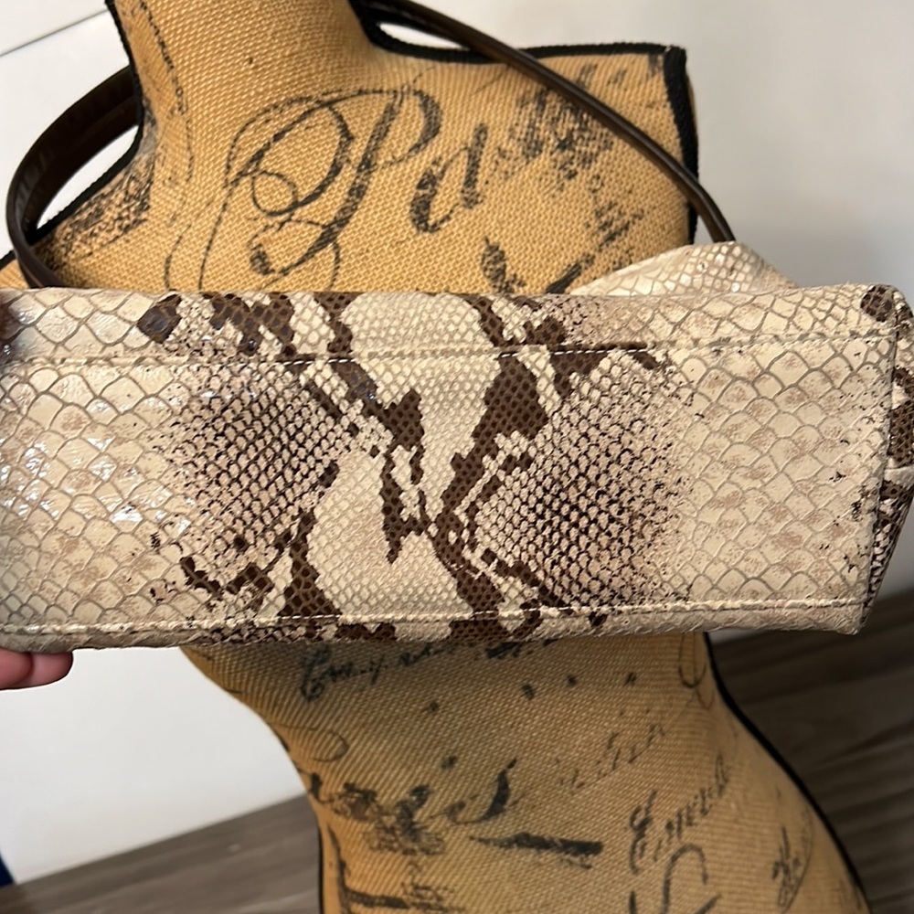 Snake-Print Shoulder Bag in Cream & Brown - Designer Style - Picture 5 of 16